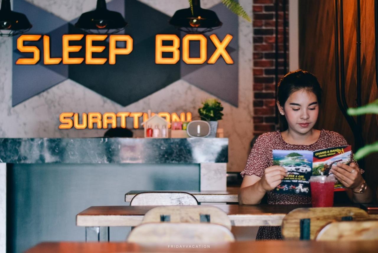 סוראט תאני Sleepbox Hostel Suratthani מראה חיצוני תמונה