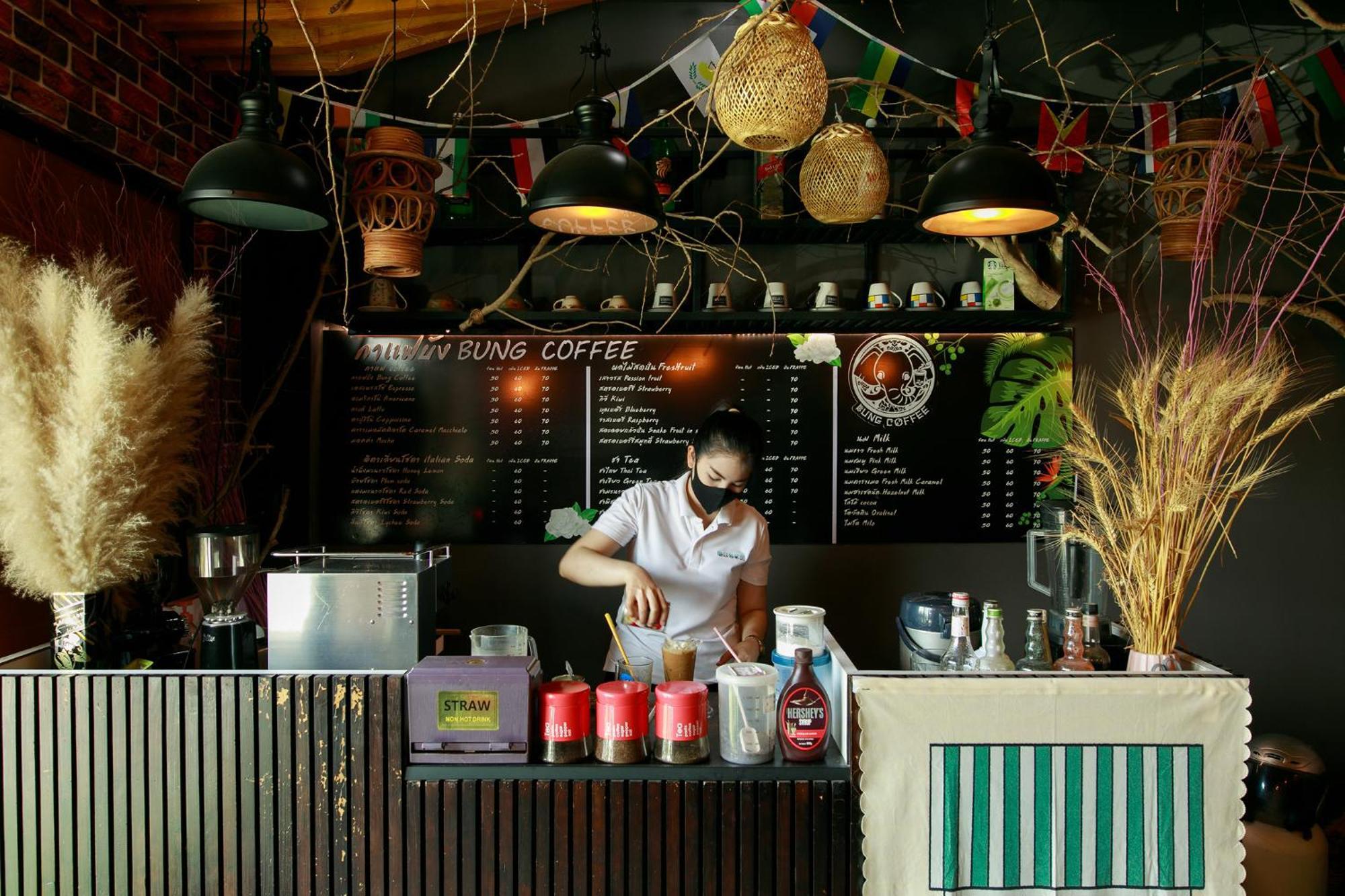 סוראט תאני Sleepbox Hostel Suratthani מראה חיצוני תמונה